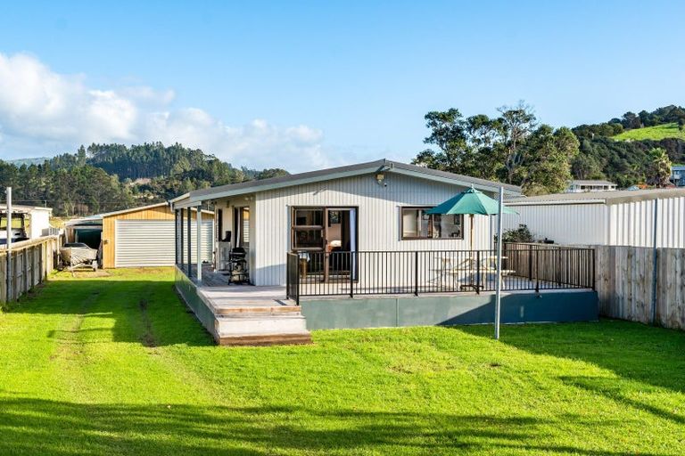 Photo of property in 4 Omutu Street, Oakura, Hikurangi, 0184