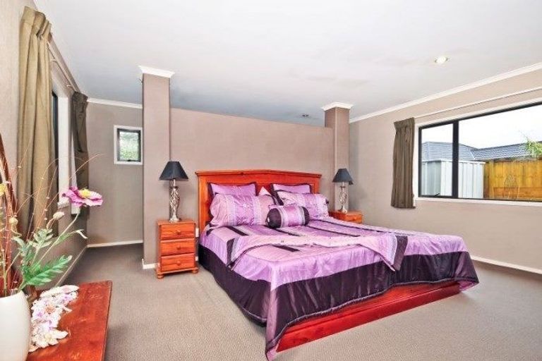 Photo of property in 45 The Esplanade, Huntington, Hamilton, 3210