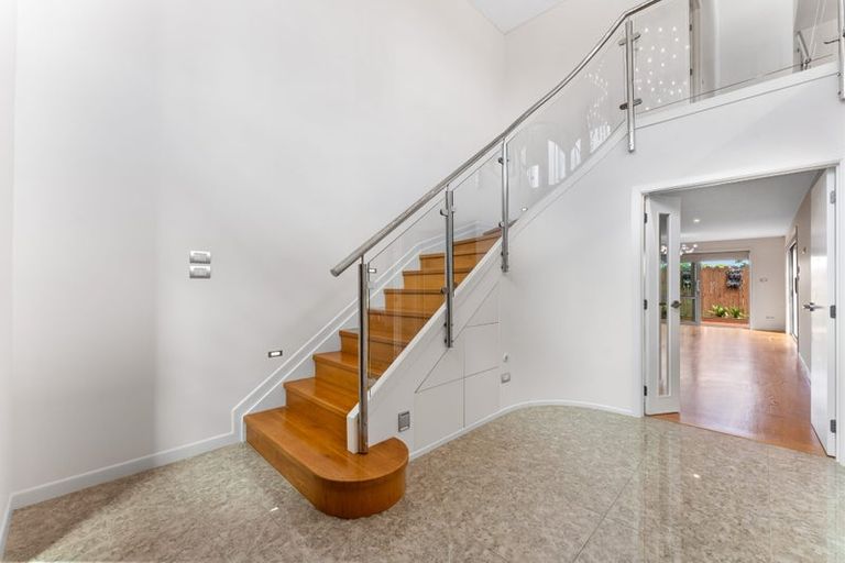 Photo of property in 21a Macleans Road, Bucklands Beach, Auckland, 2014