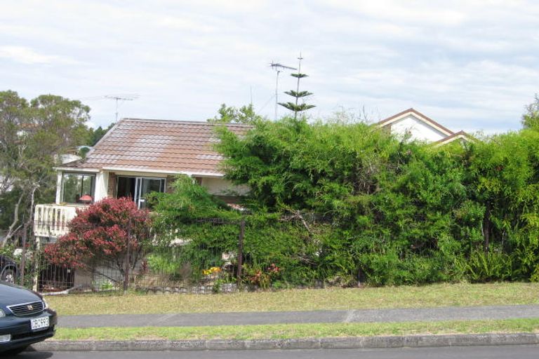 Photo of property in 123 Weatherly Road, Torbay, Auckland, 0630
