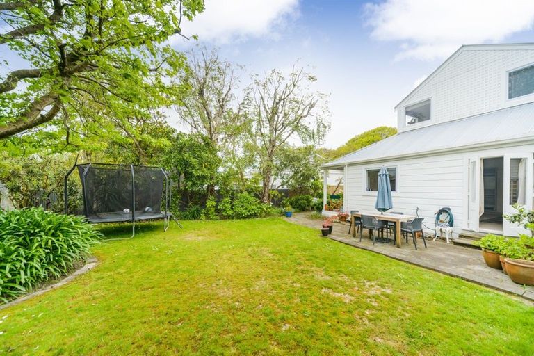 Photo of property in 24 Ranfurly Street, Hokowhitu, Palmerston North, 4410