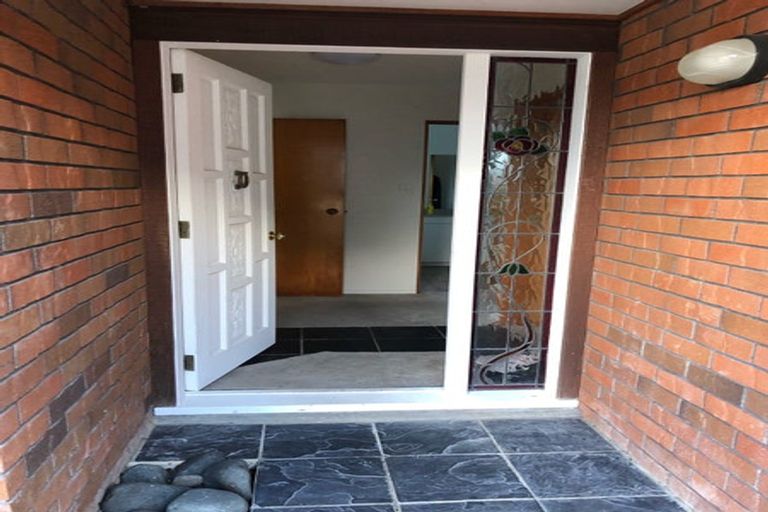 Photo of property in 1/6 County Road, Torbay, Auckland, 0630