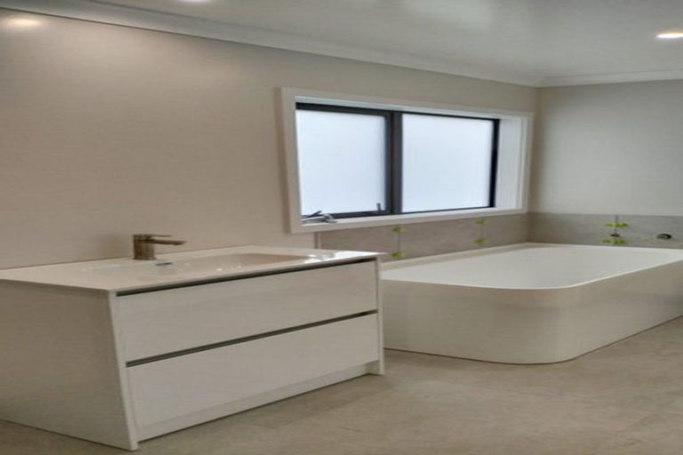 Photo of property in 13a Maclean Street, Wallaceville, Upper Hutt, 5018