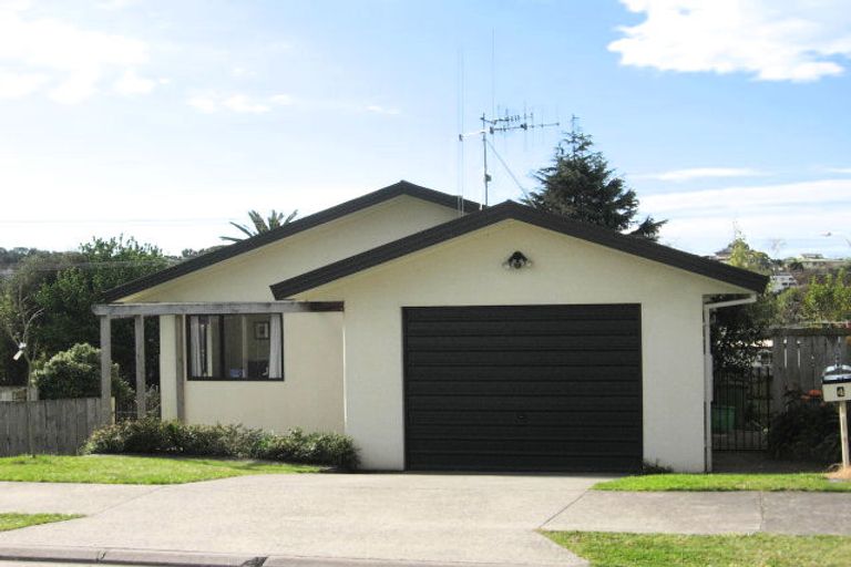 Photo of property in 4 Ryegrass Dell, Welcome Bay, Tauranga, 3112
