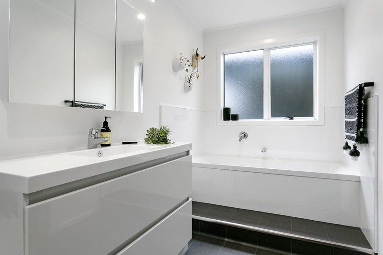 Photo of property in 8 Corcoran Road, Te Pahu, Hamilton, 3285