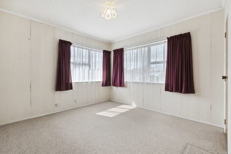 Photo of property in 4 Honey Place, Weymouth, Auckland, 2103