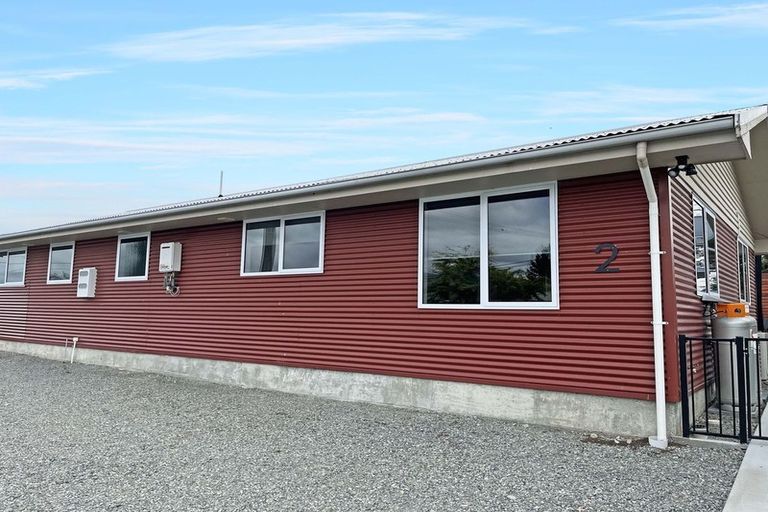 Photo of property in 2 Totara Drive, Twizel, 7901