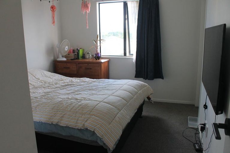 Photo of property in 23b Kahui Parade, Karaka, Papakura, 2113