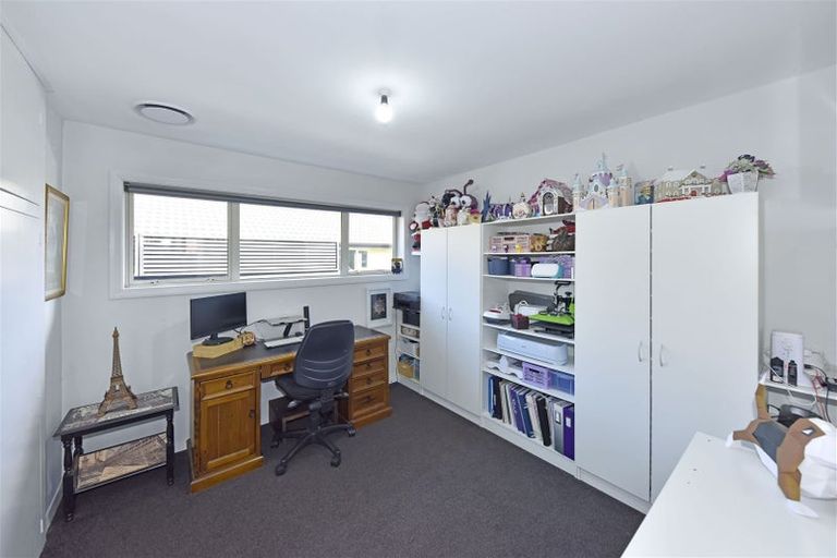 Photo of property in 4 Oldwood Street, Bishopdale, Christchurch, 8053