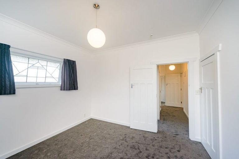 Photo of property in 57b Crewe Crescent, Hokowhitu, Palmerston North, 4410