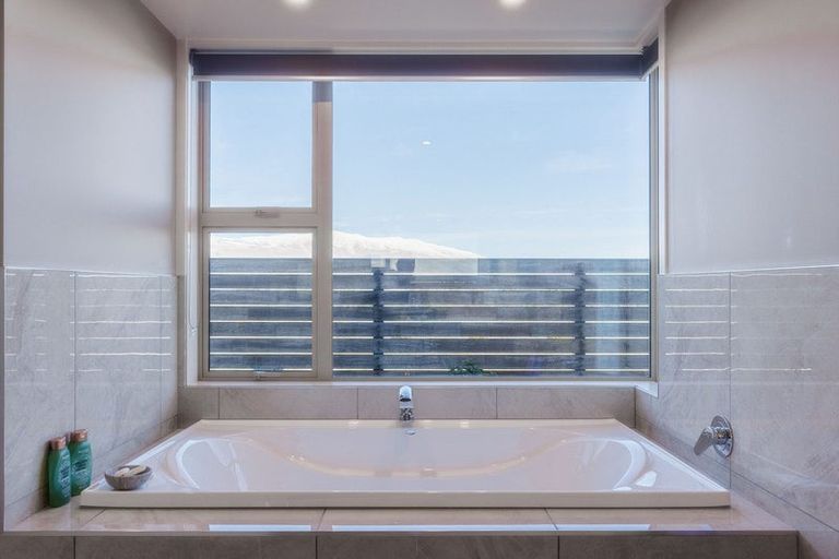 Photo of property in 15 The Drive, Twizel, 7999