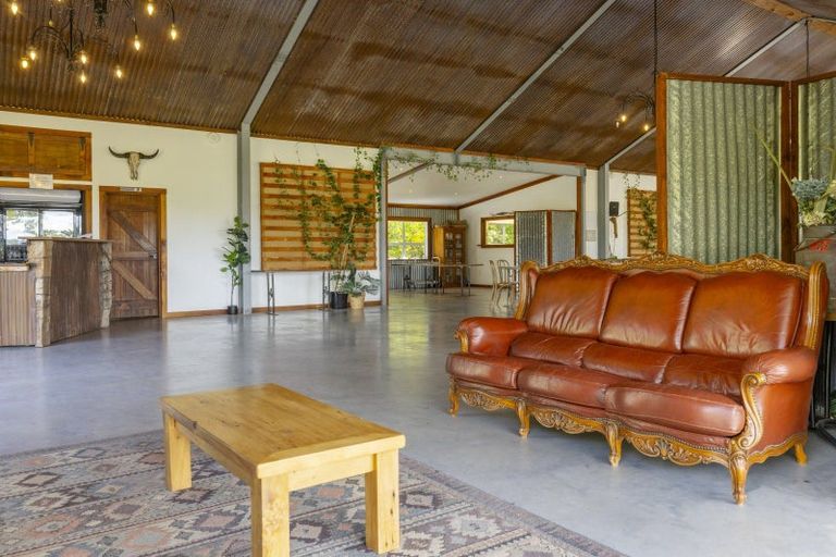 Photo of property in 2/334 White Road, Broadlands, 3081