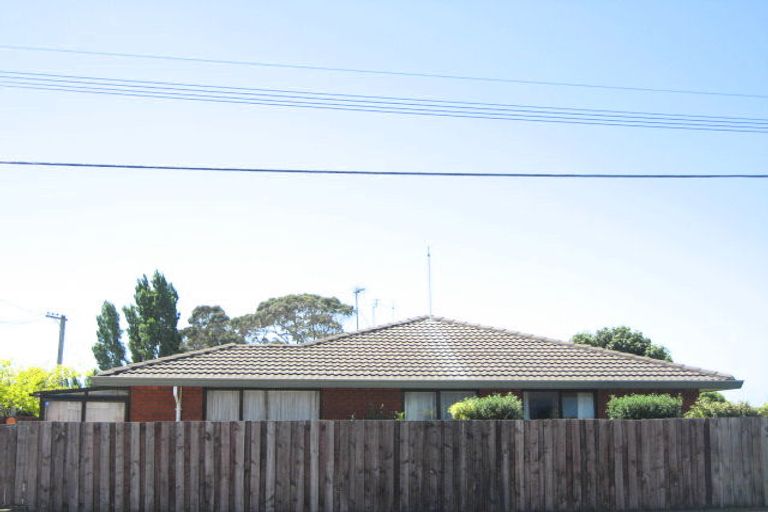 Photo of property in 1/109 Shortland Street, Wainoni, Christchurch, 8061