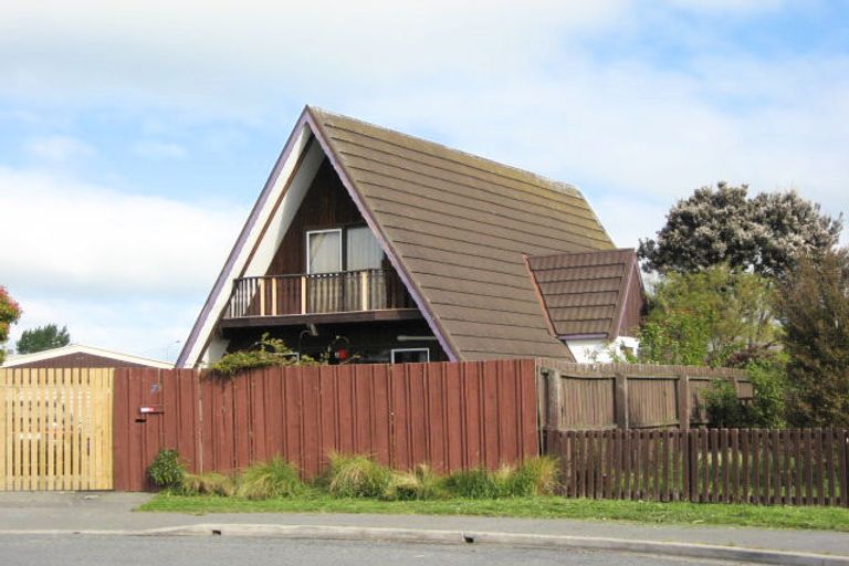 Photo of property in 7 Collingwood Place, Rangiora, 7400