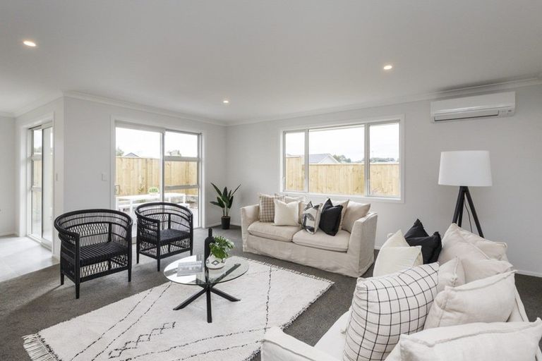 Photo of property in 108a Roberts Line, Kelvin Grove, Palmerston North, 4414