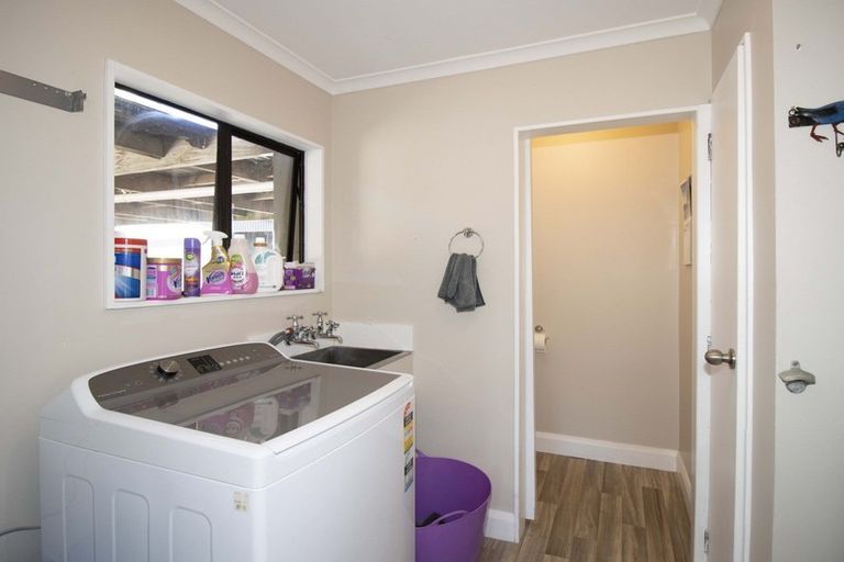 Photo of property in 137 Lees Pakaraka Road, Te Ore Ore, Masterton, 5886