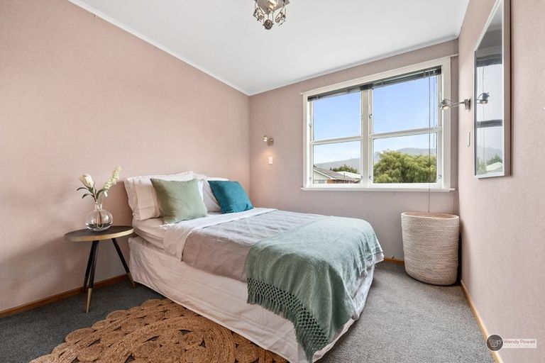 Photo of property in 13 Riversdale Road, Clouston Park, Upper Hutt, 5018