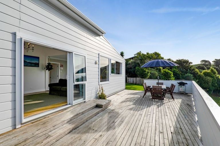 Photo of property in 1a Squire Place, Blagdon, New Plymouth, 4310