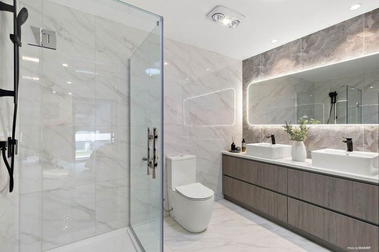 Photo of property in 3/20 Mountain Road, Mount Wellington, Auckland, 1072