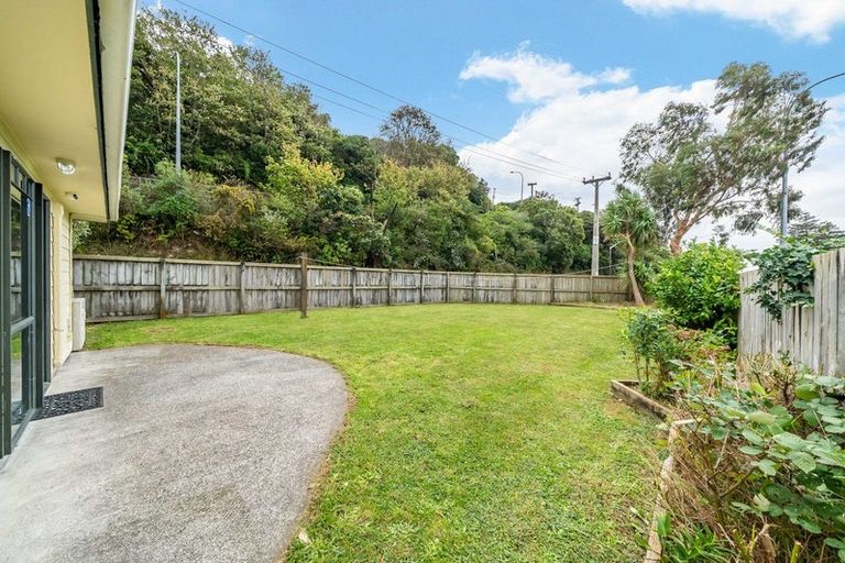 Photo of property in 288 Grounsell Crescent, Belmont, Lower Hutt, 5010