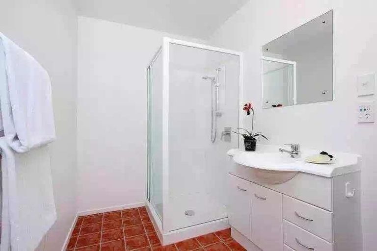 Photo of property in 15/167 Whitney Street, Blockhouse Bay, Auckland, 0600