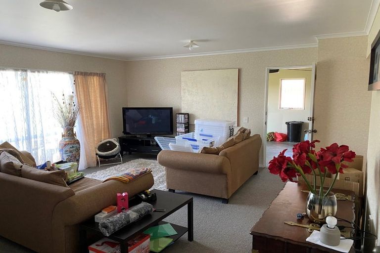 Photo of property in 48 Botanical Road, Takaro, Palmerston North, 4412