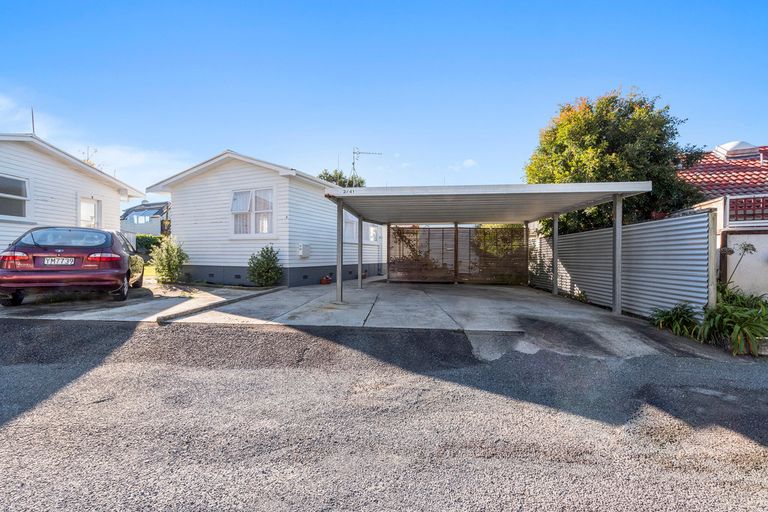 Photo of property in 2/41 Turret Road, Tauranga South, Tauranga, 3112