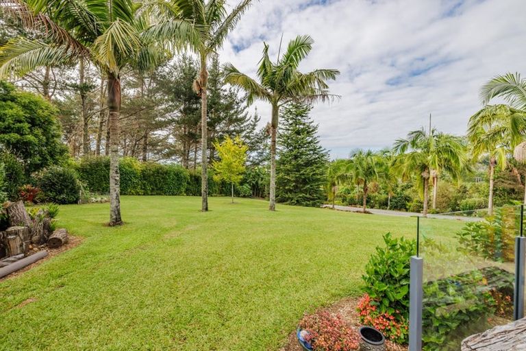 Photo of property in 94 Mccaughan Road, Kerikeri, 0294
