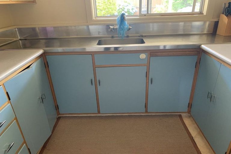 Photo of property in 3 Fourth Street, Lansdowne, Masterton, 5810