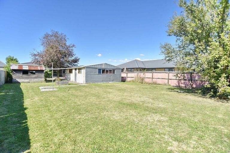 Photo of property in 15 Ivory Street, Rangiora, 7400