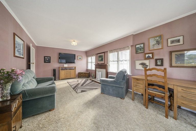 Photo of property in 9 Wright Street, Wainuiomata, Lower Hutt, 5014