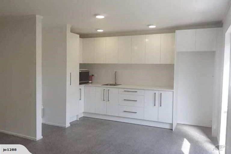 Photo of property in 1/30 Honeysuckle Lane, Mairangi Bay, Auckland, 0630