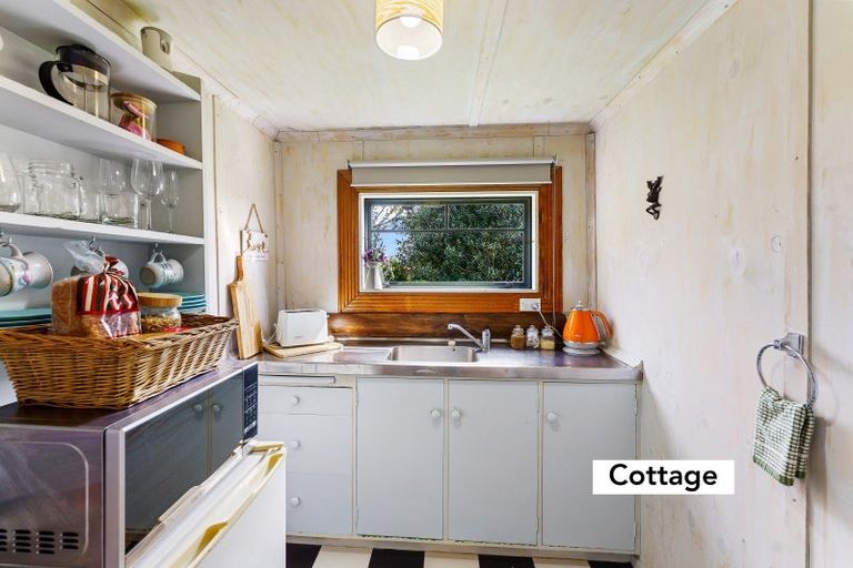 Photo of property in 58 Te Roto Road, Otaki, 5512