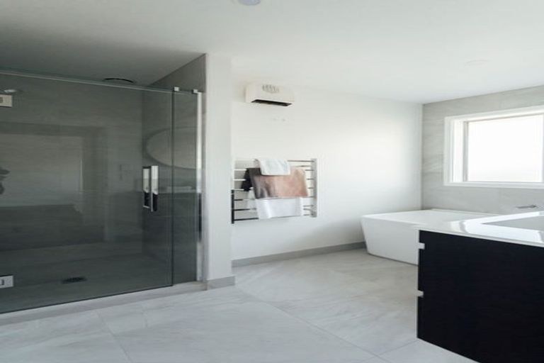 Photo of property in 27 Owaka Road, Wigram, Christchurch, 8025