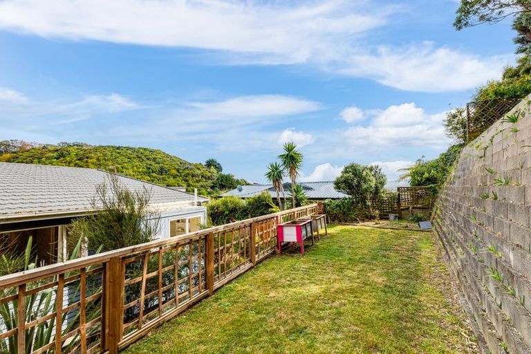 Photo of property in 5 Meridian Way, Whitby, Porirua, 5024