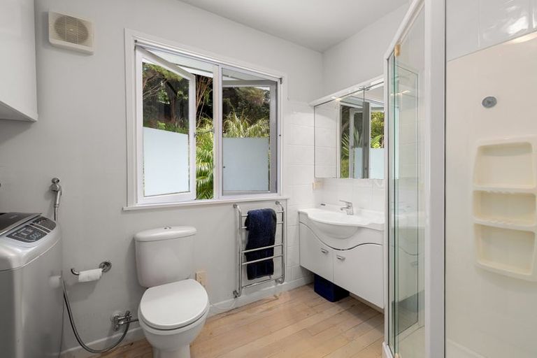 Photo of property in 13 Long Beach Road, Russell, 0202