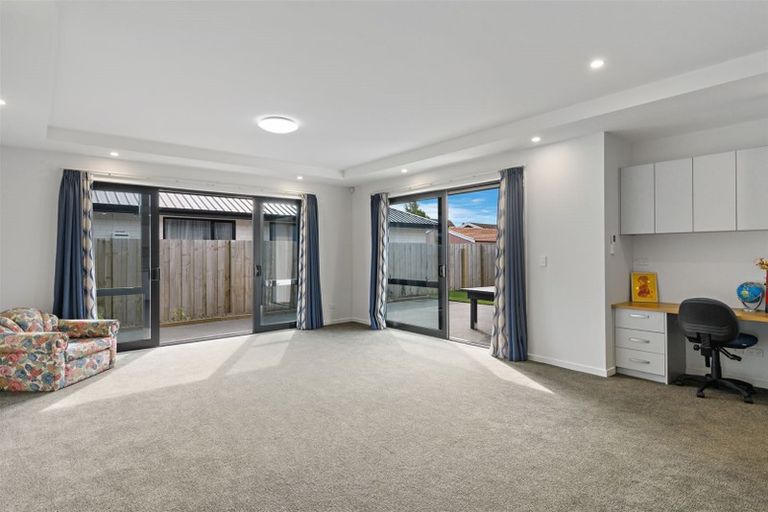 Photo of property in 19 Brancion Street, Halswell, Christchurch, 8025