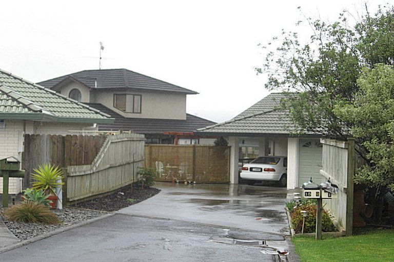 Photo of property in 15 Menen Place, Manurewa, Auckland, 2105