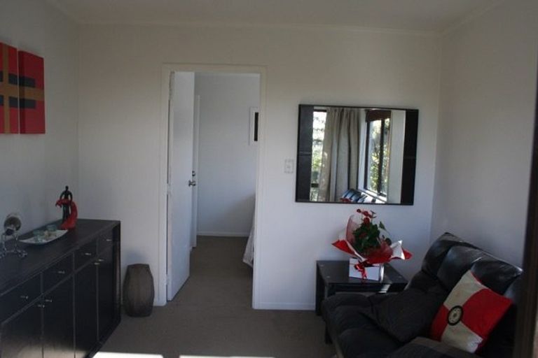 Photo of property in 441 Titirangi Road, Titirangi, Auckland, 0604