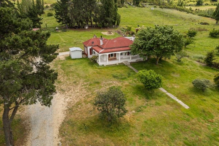 Photo of property in Glenstrae, 133 Luggate-cromwell Road, Cromwell, 9384