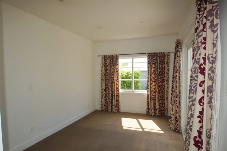 Photo of property in 105 Saint Martins Road, Saint Martins, Christchurch, 8022