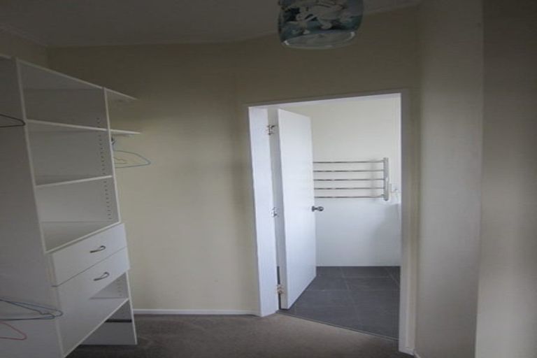 Photo of property in 14a Glenamoy Crescent, Johnsonville, Wellington, 6037