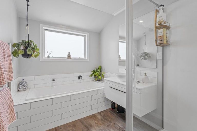 Photo of property in 15 Gallipoli Place, Paraparaumu, 5032