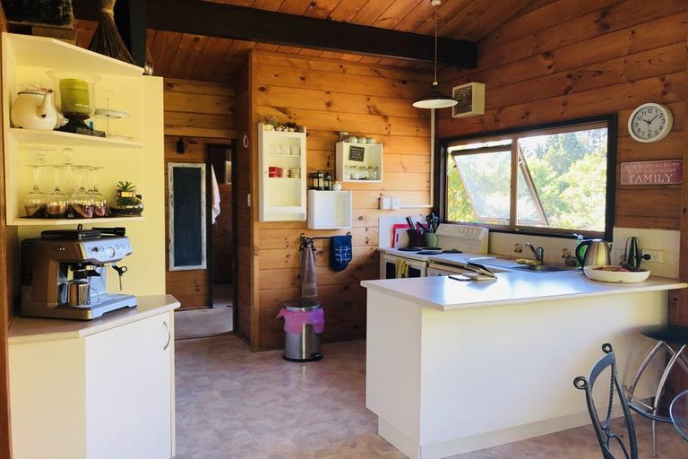 Photo of property in 8 Hailes Road, Whenuapai, Auckland, 0814