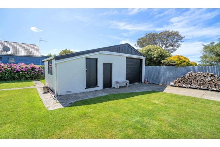 Photo of property in 242 Chelmsford Street, Waverley, Invercargill, 9810