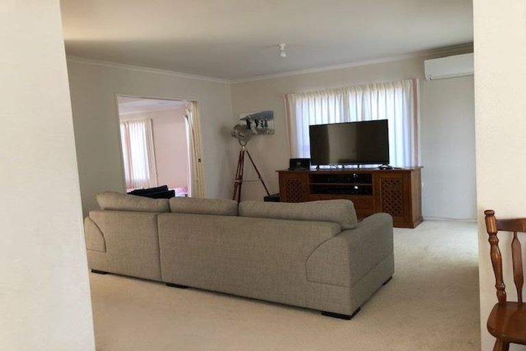 Photo of property in 53 Kenmure Avenue, Forrest Hill, Auckland, 0620