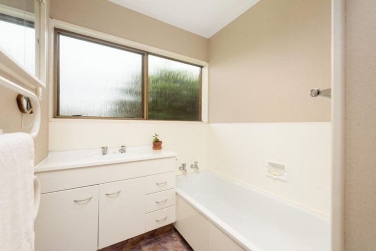 Photo of property in 40a Kings Avenue, Matua, Tauranga, 3110