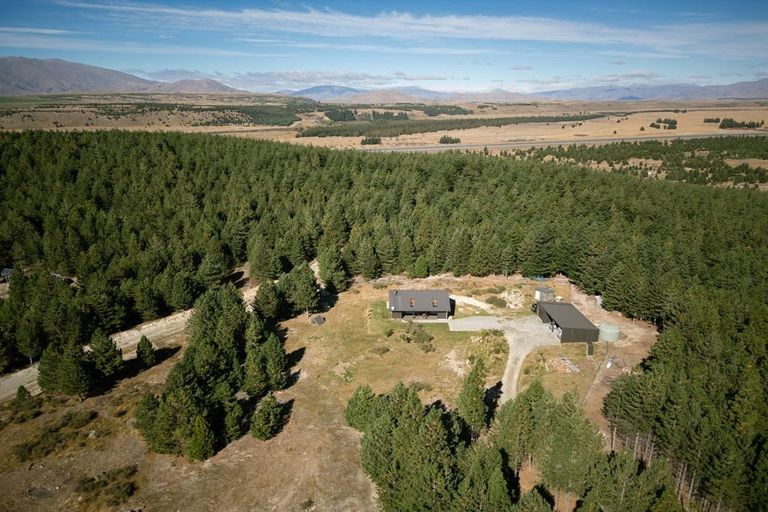 Photo of property in 515 Manuka Terrace, Ben Ohau, Twizel, 7999