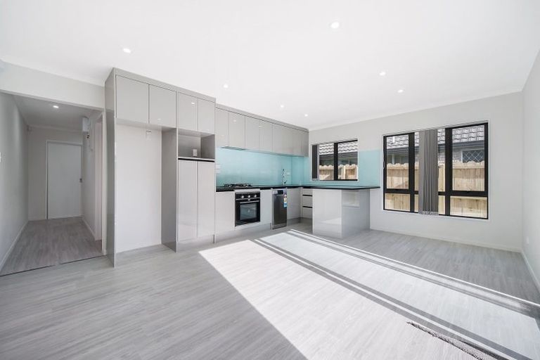 Photo of property in 49 Gadsby Road, Favona, Auckland, 2024