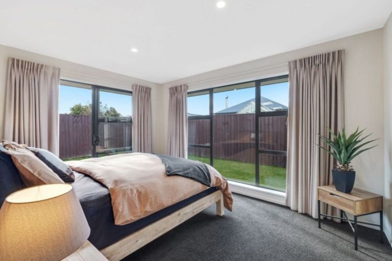 Photo of property in 41a Dalwood Crescent, Rolleston, 7614